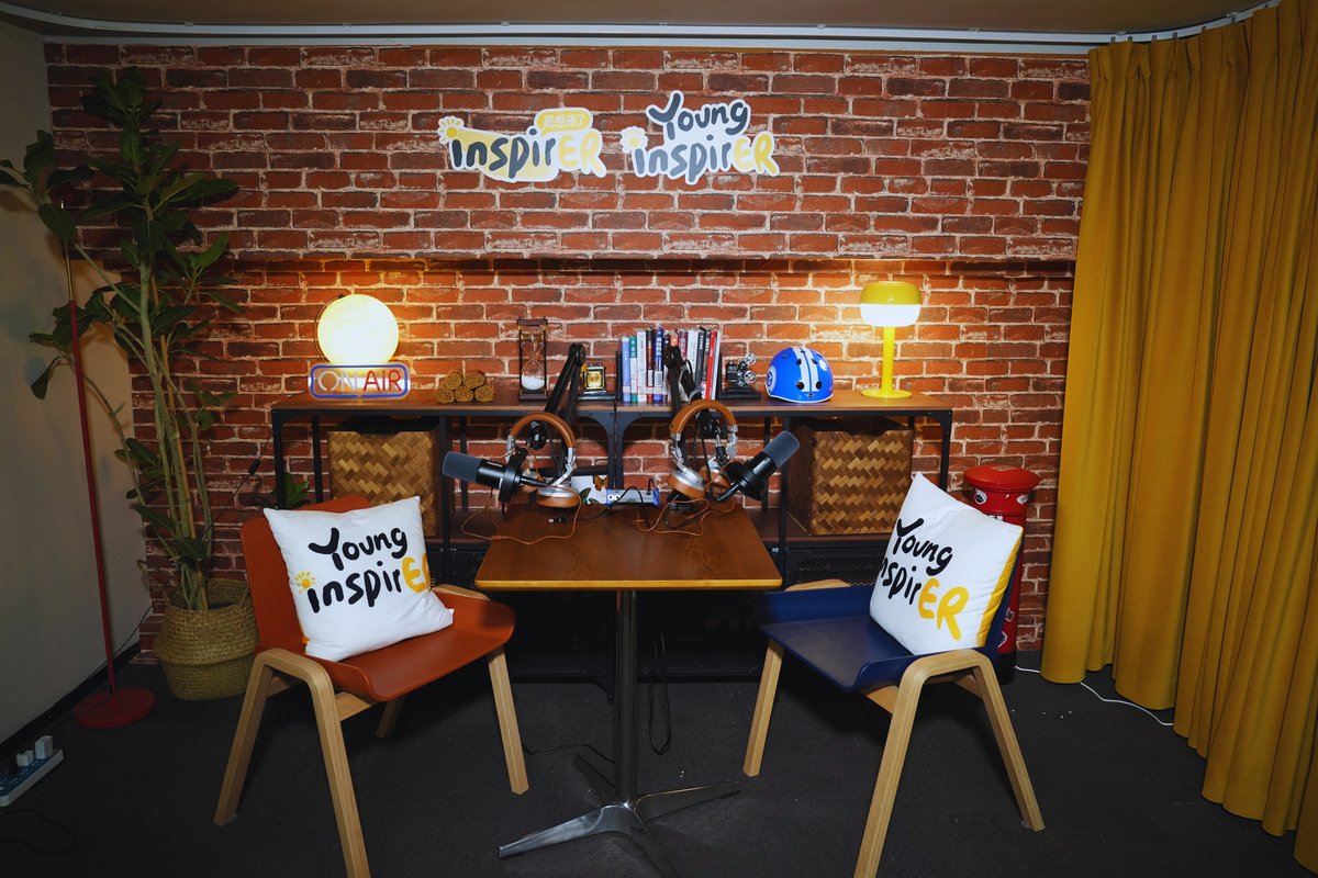 YoungInspirer podcast studio